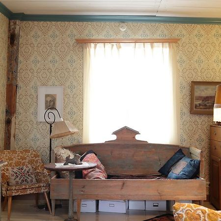 הוילה לוביסה 1800'S Townhouse מראה חיצוני תמונה